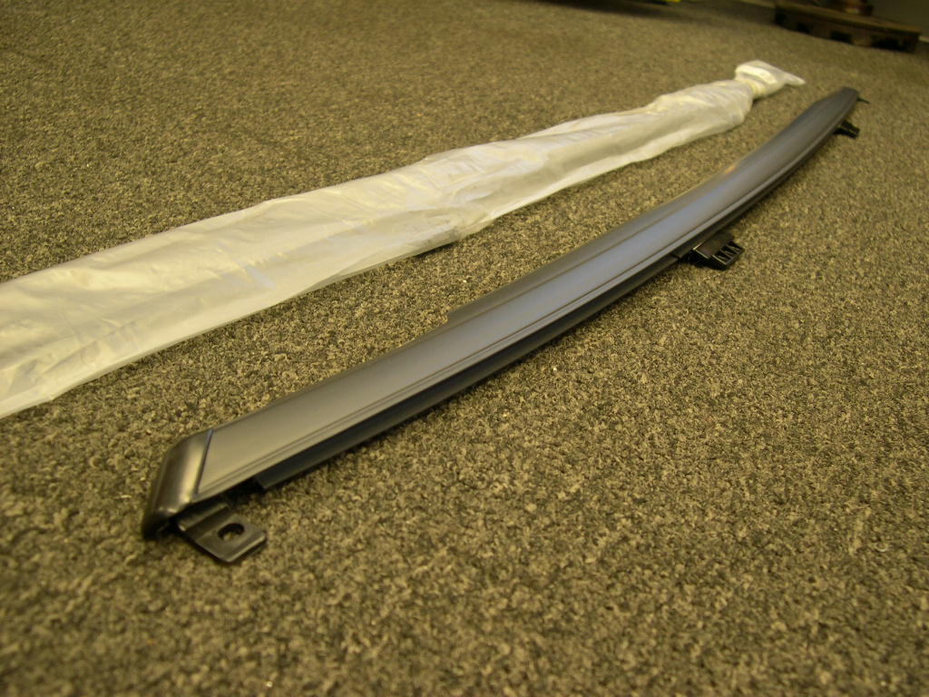 Mitsubishi OEM 3000GT Stealth Weatherstrip Outside Upper Door Left MB641307