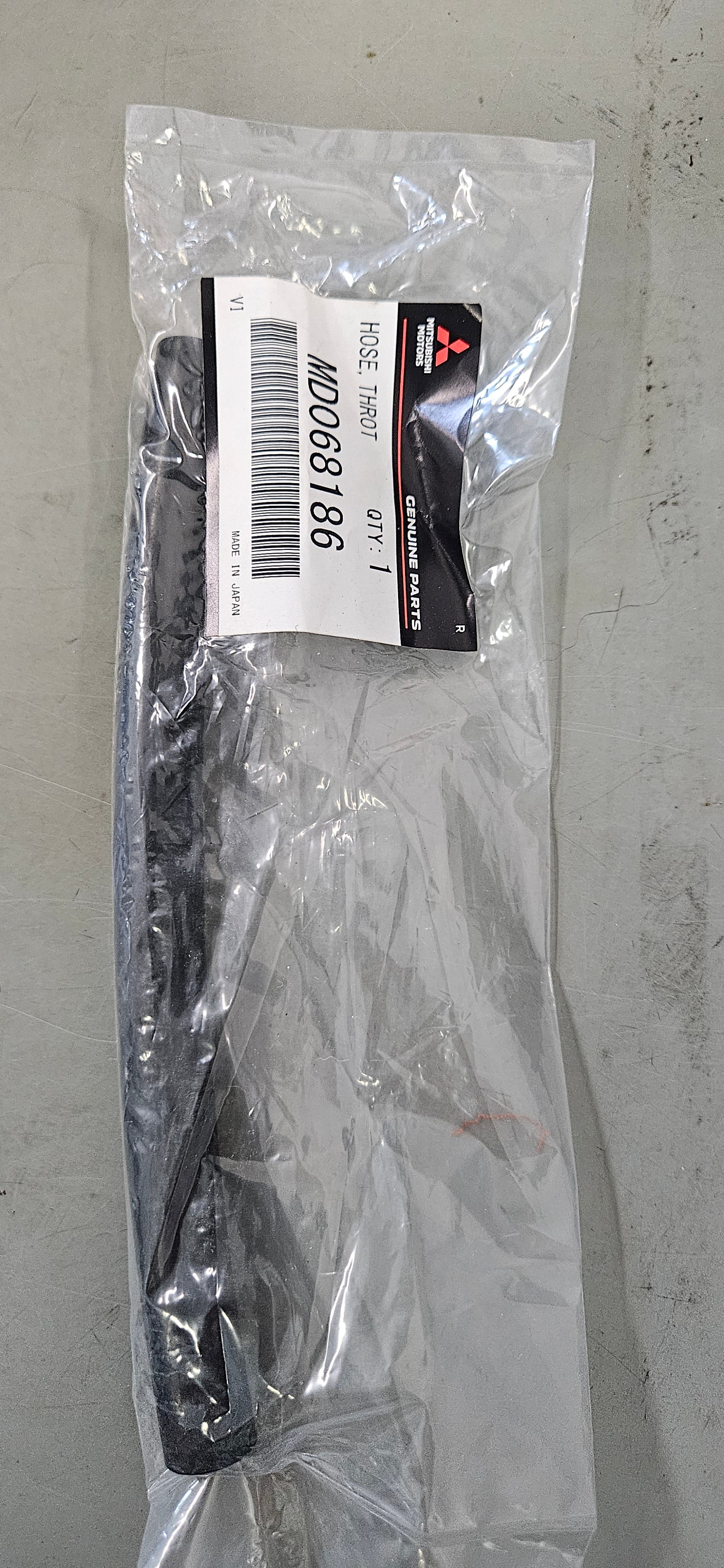 Mitsubishi OEM 3000GT Stealth Throttle Body Water Return Hose